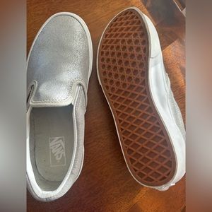 silver vans